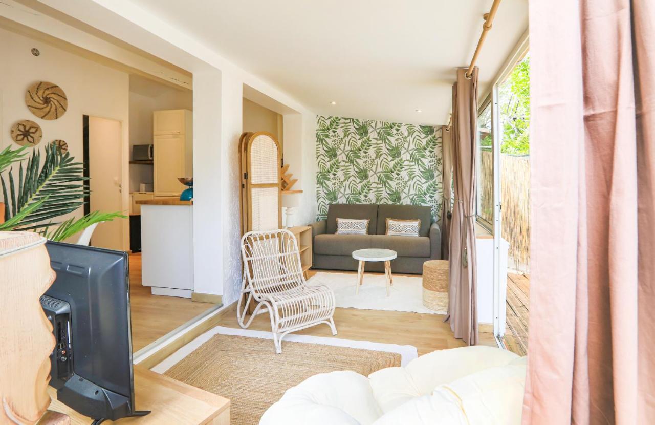* Casa Faustine *, Grande Terrasse, Piscines Lejlighed Gassin Eksteriør billede